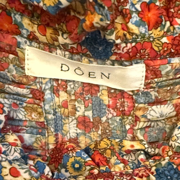 Doen Floral Blouse - Red, Blue, Yellow - Picture 2 of 6